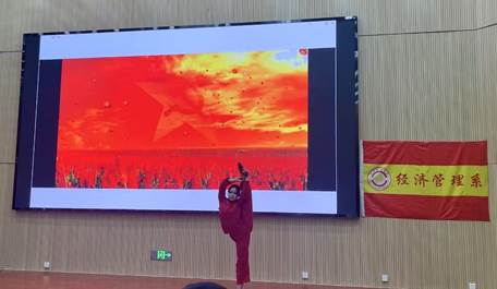 说明: e3c1b900300f5ecb641fc96f0ff42b4