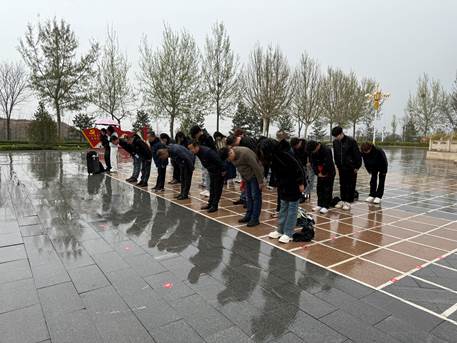 04498a86f40fb74a73b9ed74254fb1e